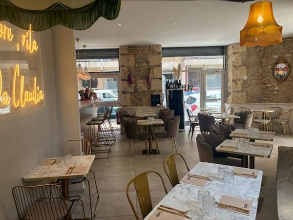 Fonds De Commerce - 90 m²