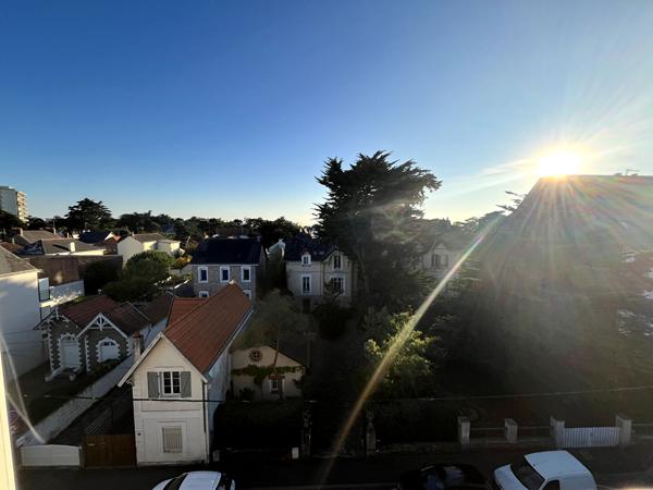 PORNICHET, Plein centre gare-commerces