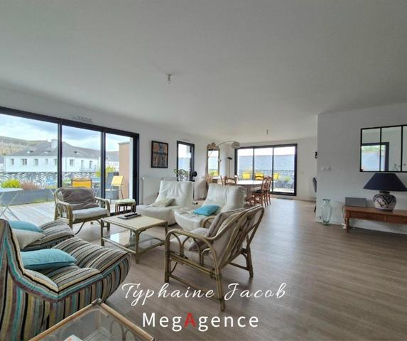 Appartement à PAIMPOL, 22500 - 6 pièces 171m²