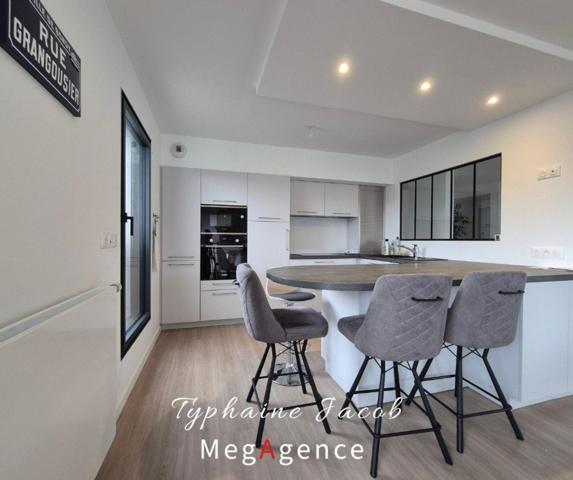 Appartement à PAIMPOL, 22500 - 6 pièces 171m²