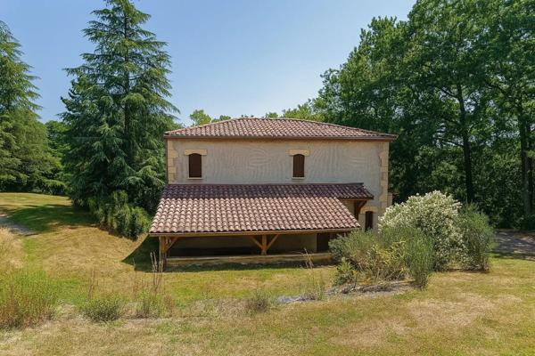 Vente Maison 7 pièces 198 m2 à Foulayronnes