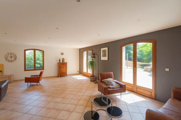 Vente Maison 7 pièces 198 m2 à Foulayronnes