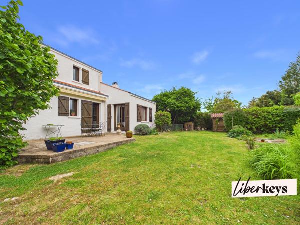 Maison de 137 m2 dans son écrin de verdure 