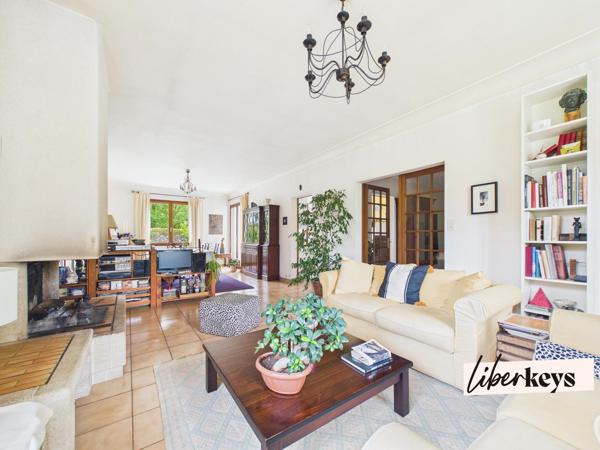 Maison de 137 m2 dans son écrin de verdure 