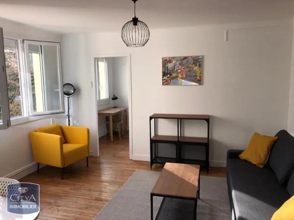 Appartement à louer 4 pièces 68.59m² Nantes (44100)