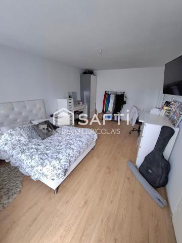 MAISON PLAIN PIED A PROXIMITE DES COMMERCES