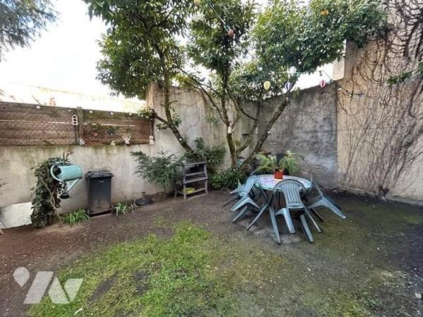 Maison de ville avec jardin et Garage