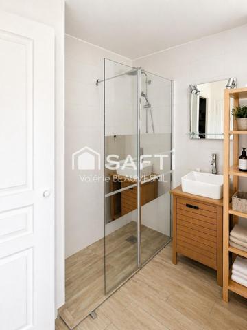 T 3 - TERRASSE PANORAMIQUE MER, GOLFE ET  VILLAGE DE SAINT TROPEZ – PISCINE – TENNIS - CALME - NATURE - BELLES PRESTATIONS