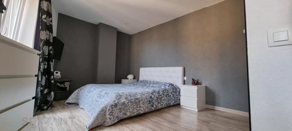 CHARMANTE MAISON DE VILLAGE ENTIEREMENT RENOVEE