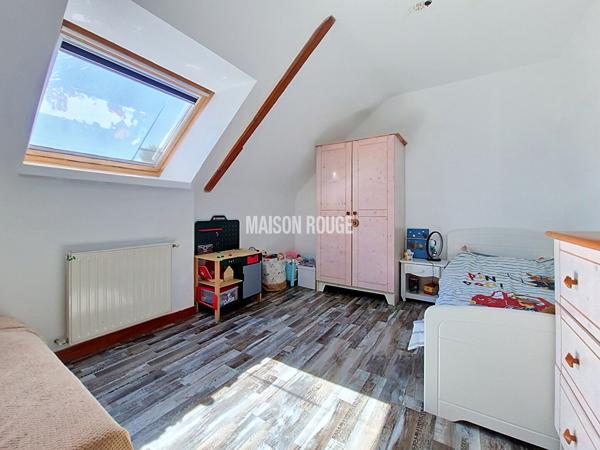 Une maison de caractère à Hillion avec dépendance et jardin