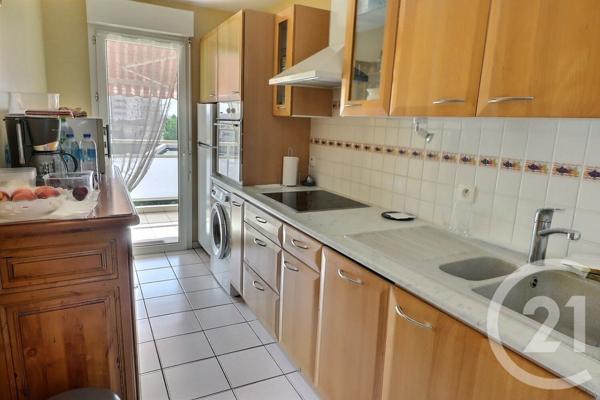 Appartement T3 à vendre  3 pièces - 62,29 m2 FREJUS - 83