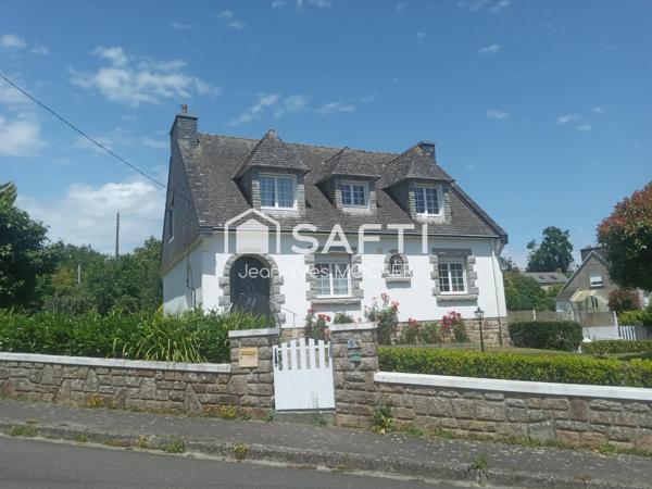 CHATEAUNEUF DU FAOU (29520), Superbe Néo-Bretonne restaurée récemment, en situation privilégiée
