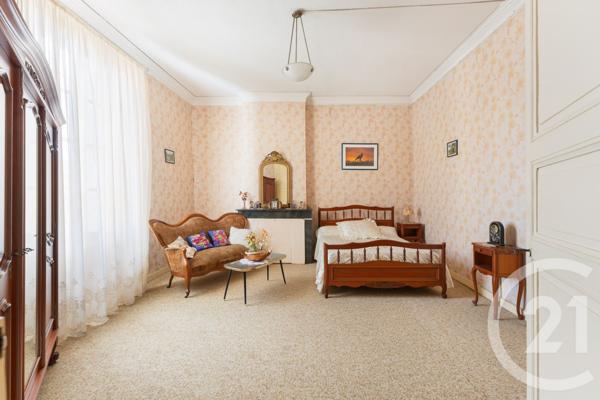Maison à vendre  11 pièces - 250 m2 GALLARGUES LE MONTUEUX - 30