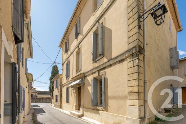 Maison à vendre  11 pièces - 250 m2 GALLARGUES LE MONTUEUX - 30