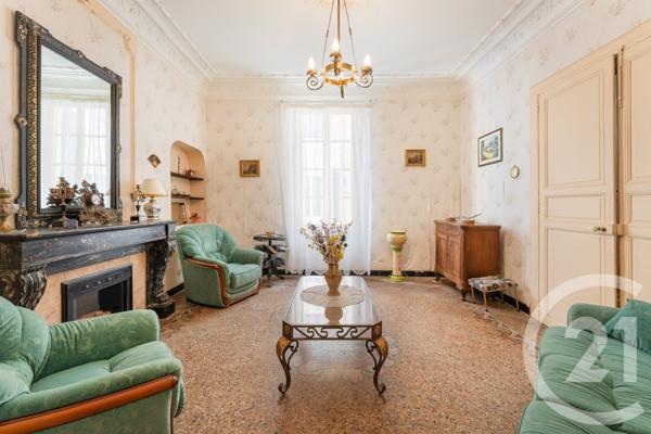 Maison à vendre  11 pièces - 250 m2 GALLARGUES LE MONTUEUX - 30