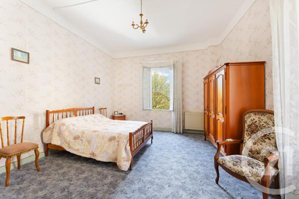 Maison à vendre  11 pièces - 250 m2 GALLARGUES LE MONTUEUX - 30