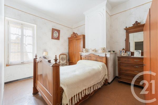 Maison à vendre  11 pièces - 250 m2 GALLARGUES LE MONTUEUX - 30