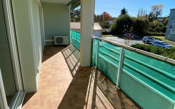 Appartement à louer    4 pièces •  Mont-de-Marsan