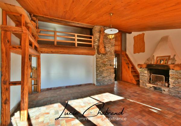 Maison à vendre 10 pièces (05)