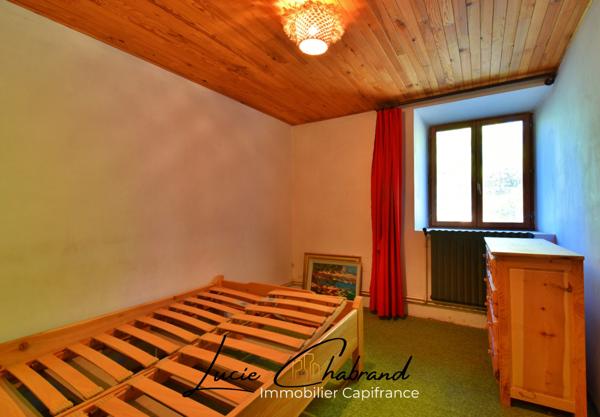 Maison à vendre 10 pièces (05)