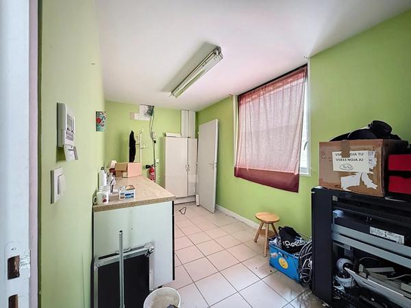 Vente Local commercial 1 pièces 475 m2 à Bourgoin-Jallieu