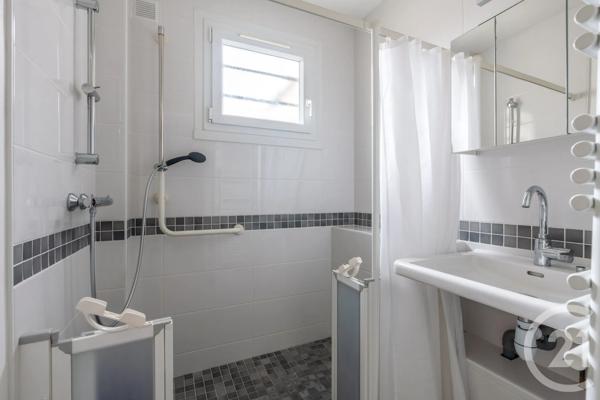 Maison à vendre  7 pièces - 119,25 m 2   VILLIERS SUR MARNE  - 94