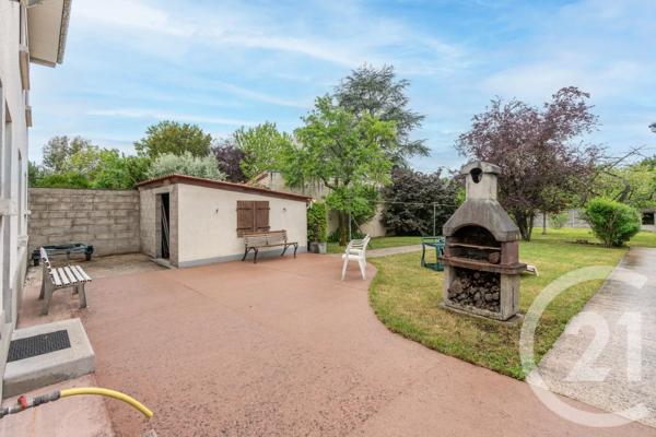 Maison à vendre  7 pièces - 119,25 m 2   VILLIERS SUR MARNE  - 94