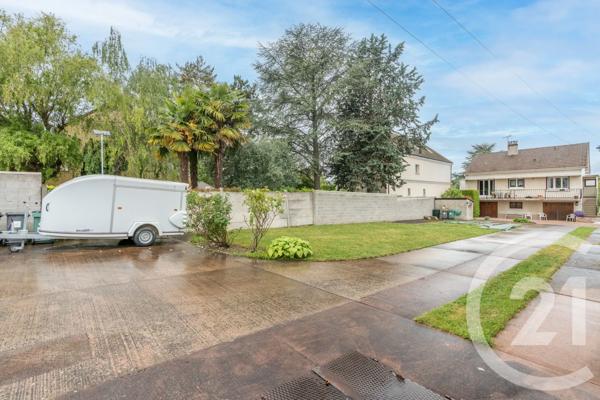 Maison à vendre  7 pièces - 119,25 m 2   VILLIERS SUR MARNE  - 94