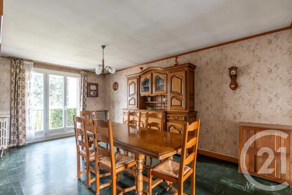 Maison à vendre  7 pièces - 119,25 m 2   VILLIERS SUR MARNE  - 94