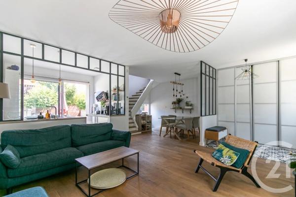Maison à vendre  7 pièces - 119,25 m 2   VILLIERS SUR MARNE  - 94