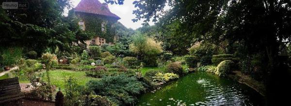 Propriete à vendre à Charolles en Saône-et-Loire (71120), ref :