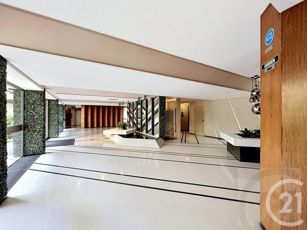 Appartement F2 à vendre  2 pièces - 55,08 m 2   PARIS  - 75018