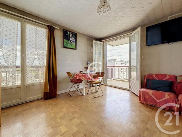 Appartement F1 à vendre  1 pièce - 34,07 m 2   MONTREUIL  - 93