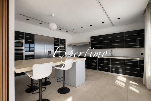 La Ciotat (13600) - Propriété 630m2 habitables -