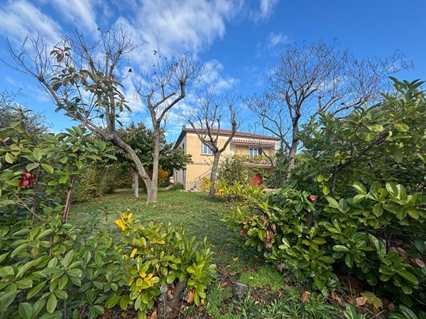 Maison Mallemort !  Belle Opportunité.