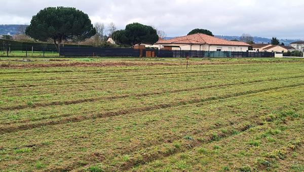 Terrain à Villeneuve sur Lot
