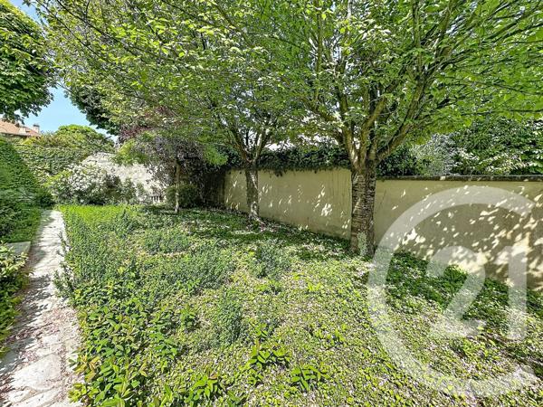 Maison à vendre  5 pièces - 145 m 2   THIAIS  - 94