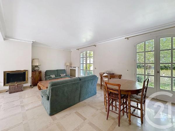 Maison à vendre  5 pièces - 145 m 2   THIAIS  - 94