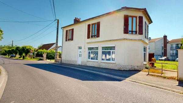 MAISON 3 CHAMBRES 180 000
