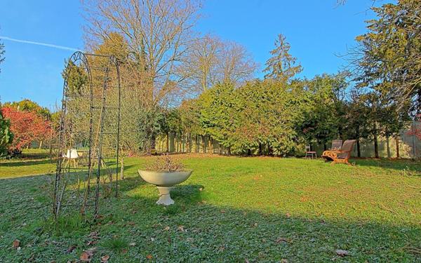 Appartement à louer    3 pièces • 60 m2 Pont-Sainte-Maxence