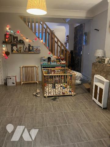 Maison avec 4 chambres, jardin