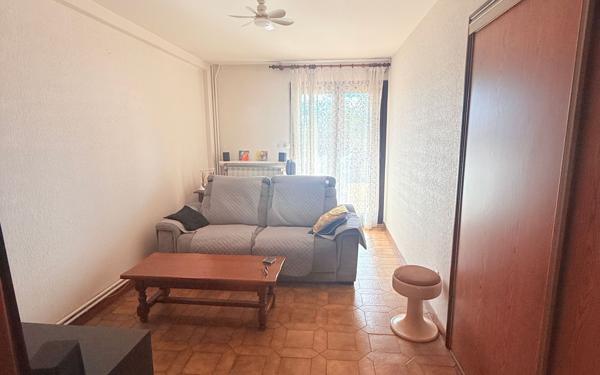 Maison à vendre    5 pièces •  Marseille 14