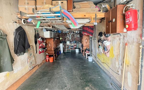 Maison à vendre    5 pièces •  Marseille 14