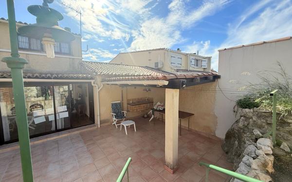 Maison à vendre    5 pièces •  Marseille 14