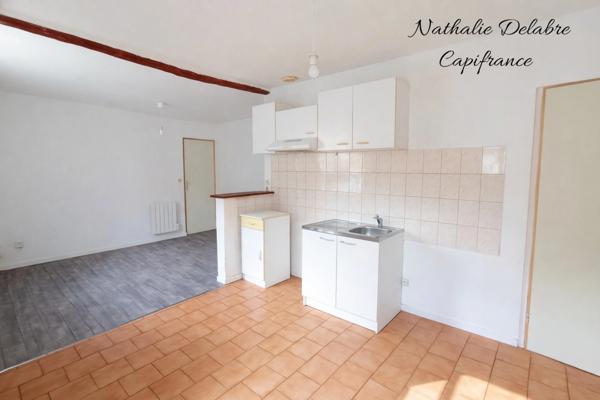 Maison à vendre 5 pièces LUSIGNAN (86)