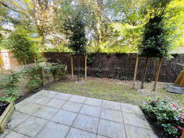 Vente                                                      Appartement
                        
                     2 pièces                      45 m2                     à Roubaix