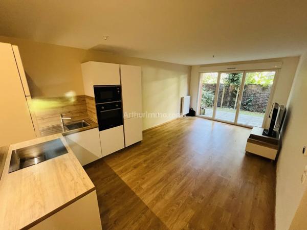 Vente                                                      Appartement
                        
                     2 pièces                      45 m2                     à Roubaix