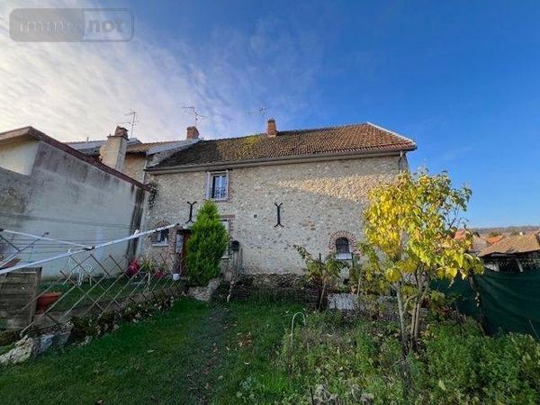 Maison à louer à Chaumuzy dans la Marne (51170), ref : 51083/LOCA/974