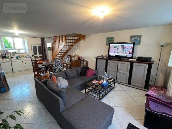 Maison à louer à Chaumuzy dans la Marne (51170), ref : 51083/LOCA/974