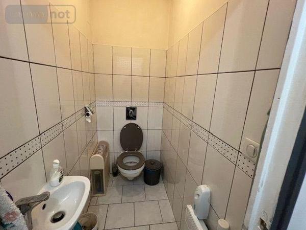 Maison à louer à Chaumuzy dans la Marne (51170), ref : 51083/LOCA/974